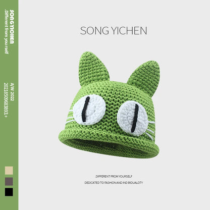 Beanie // Big Eye Cat