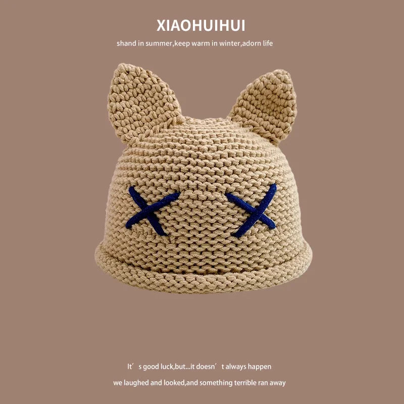 Beanie // Big Eye Cat