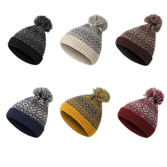 Beanie // Pom Wooly