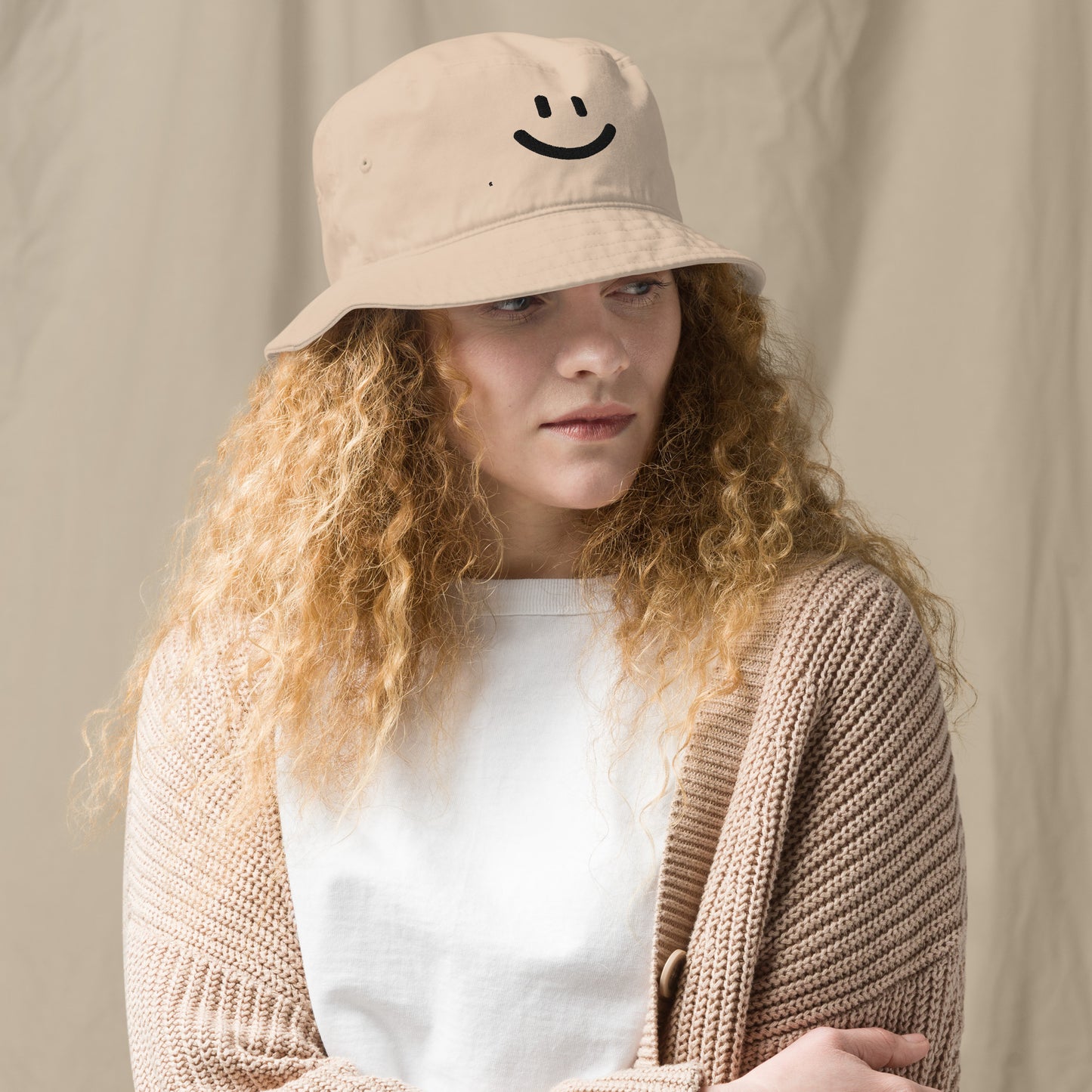 Smiley Series // Beige Hat