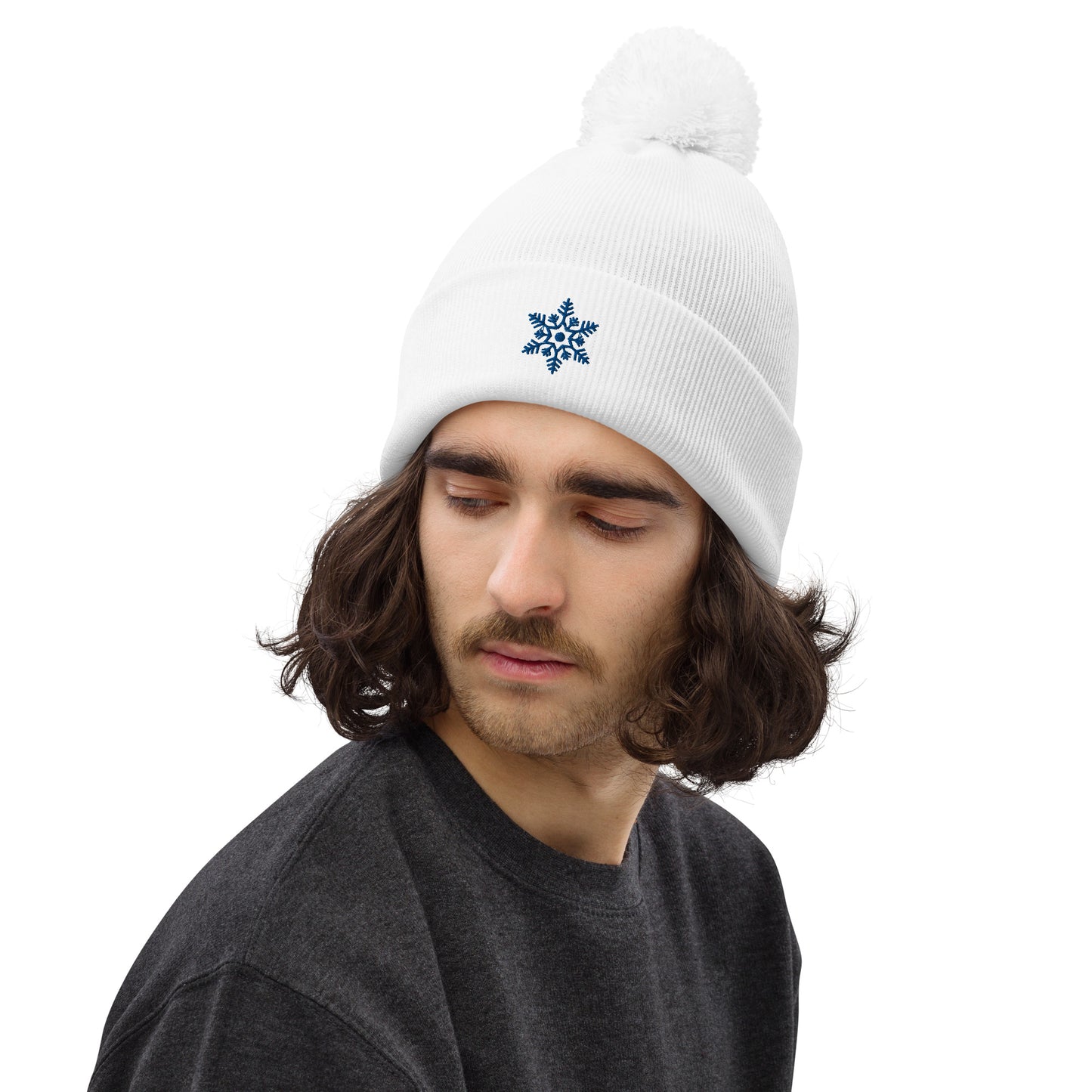 Beanie // Pom pom White